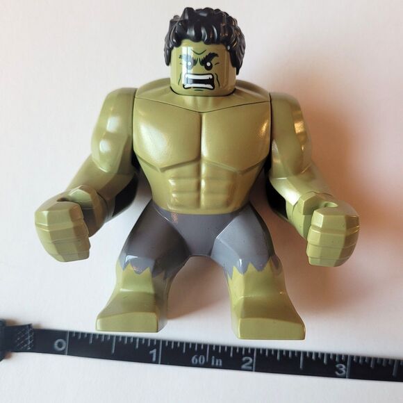 LEGO Marvel Hulk Big Fig — Preowned / Retired Minifigure - Picture 5 of 5